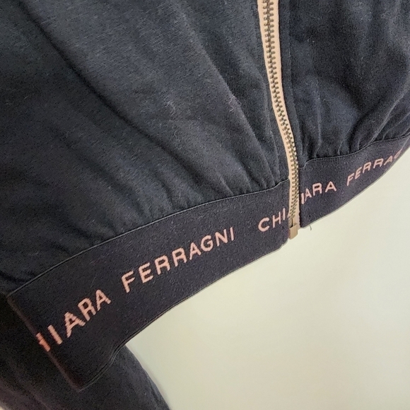Chiara Ferragni zip up crop top, size S, nwt - Picture 3 of 5